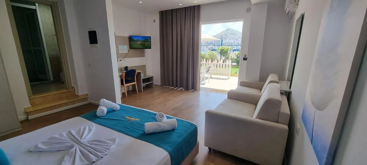 Apartment Suncoast Rooms Port Side Sarandë Albanien