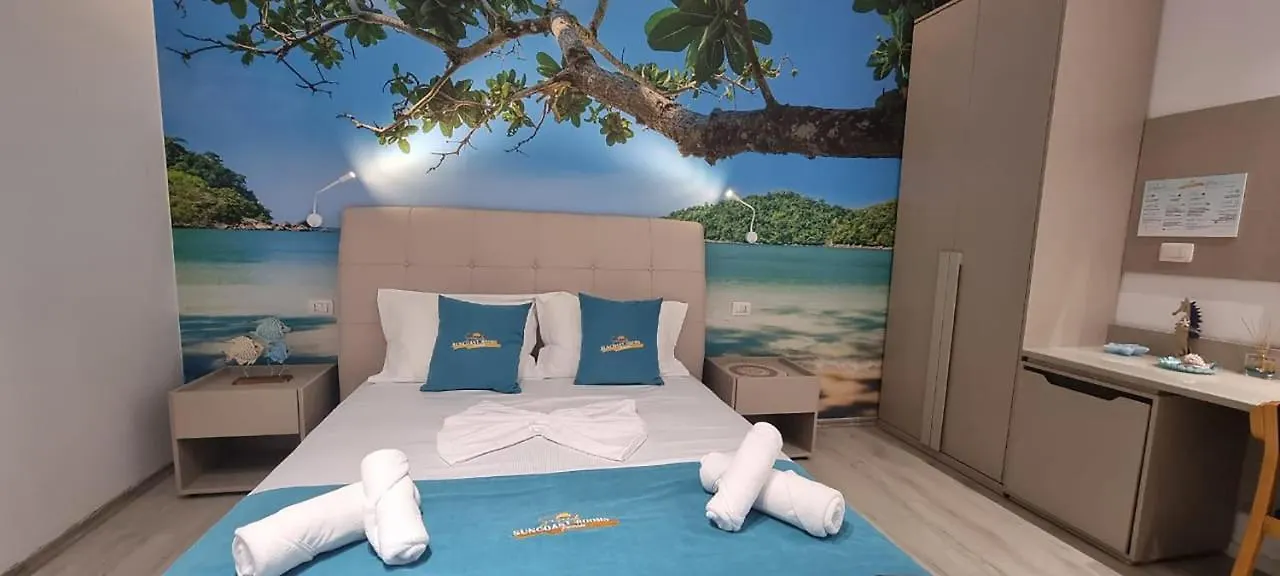 Suncoast Rooms Port Side Sarande Apartment