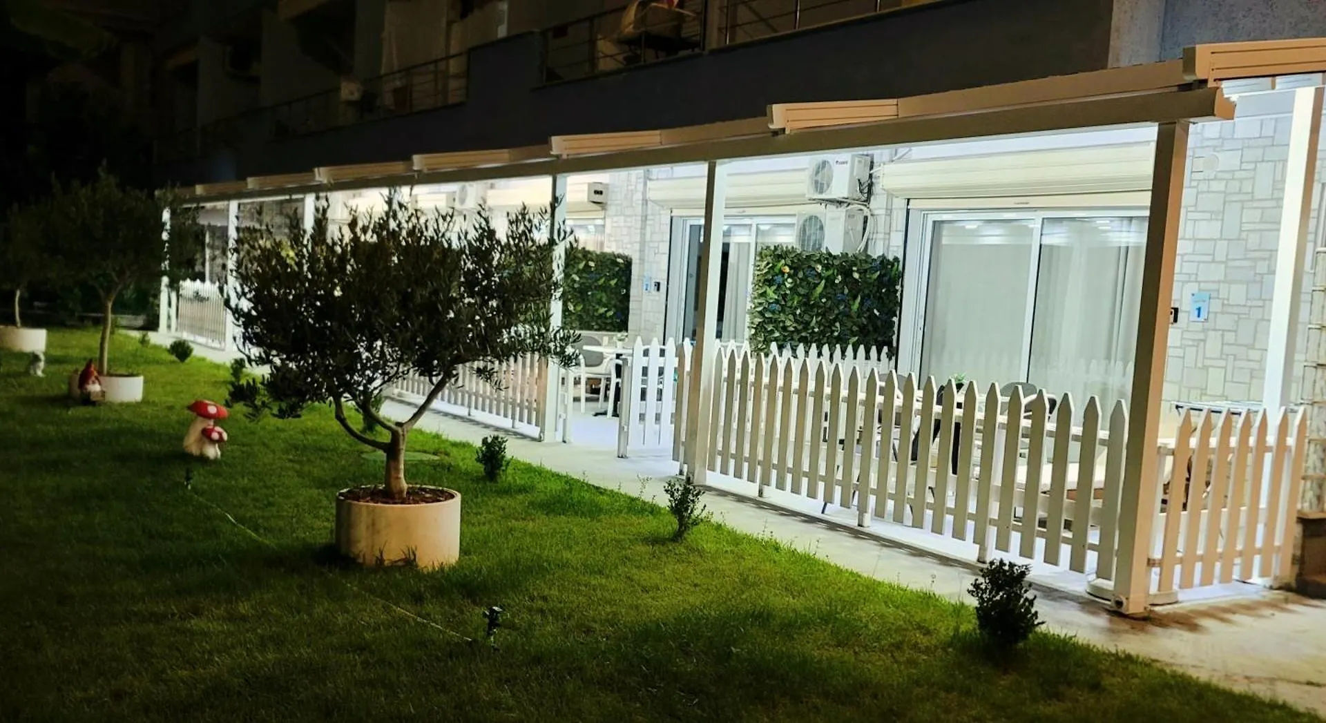 Apartment Suncoast Rooms Port Side Sarande