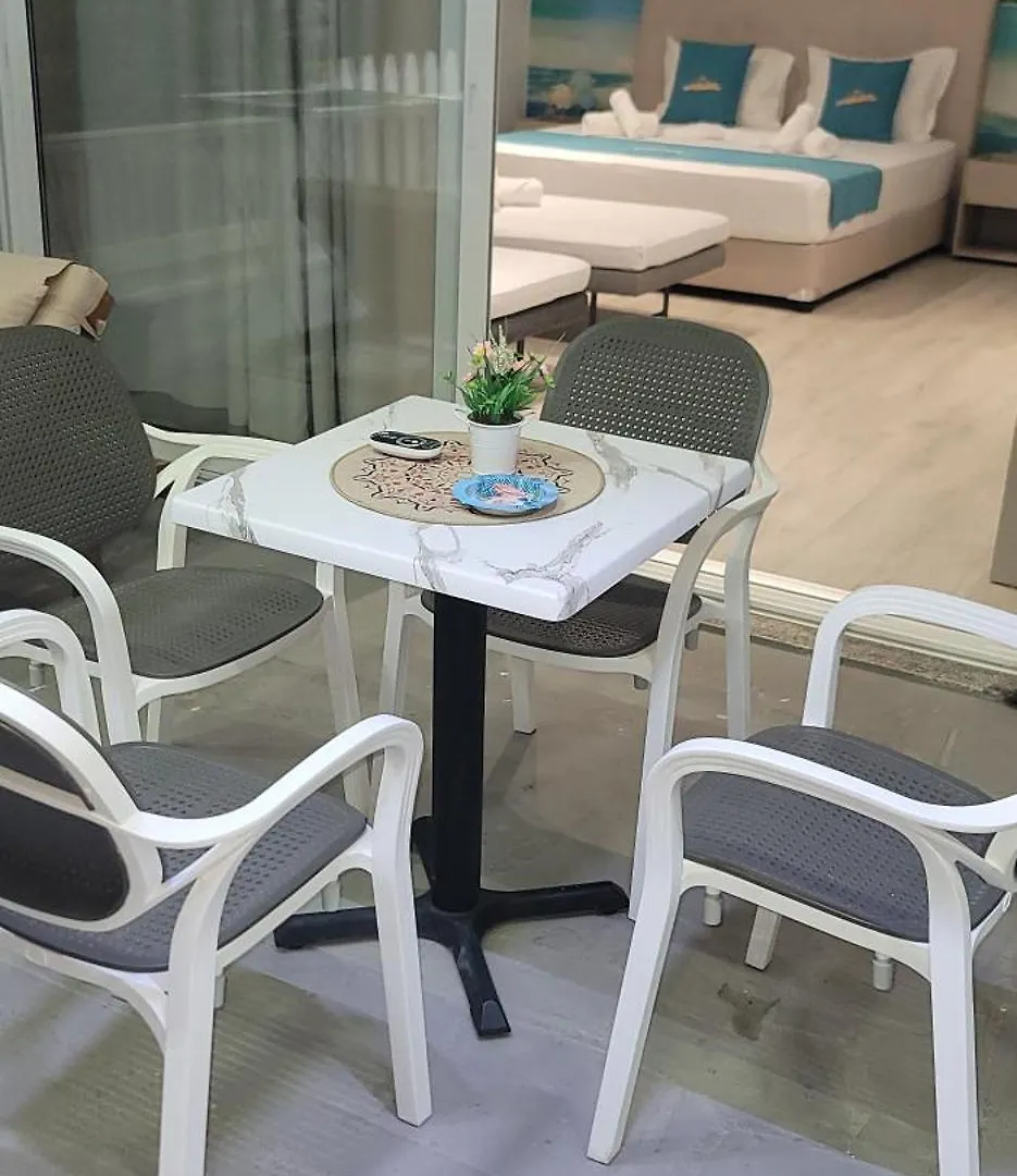 Suncoast Rooms Port Side Sarande