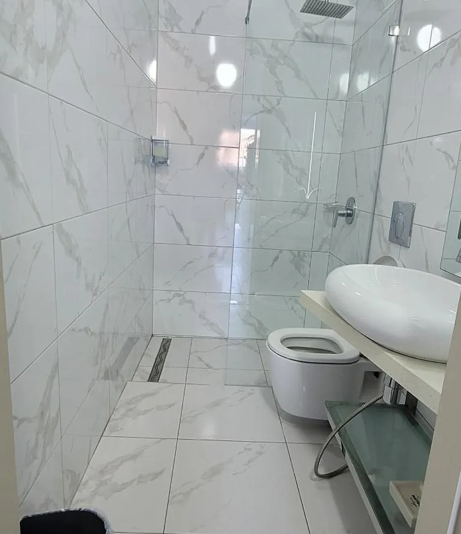 Appartement Suncoast Rooms Port Side Sarandë Albanië