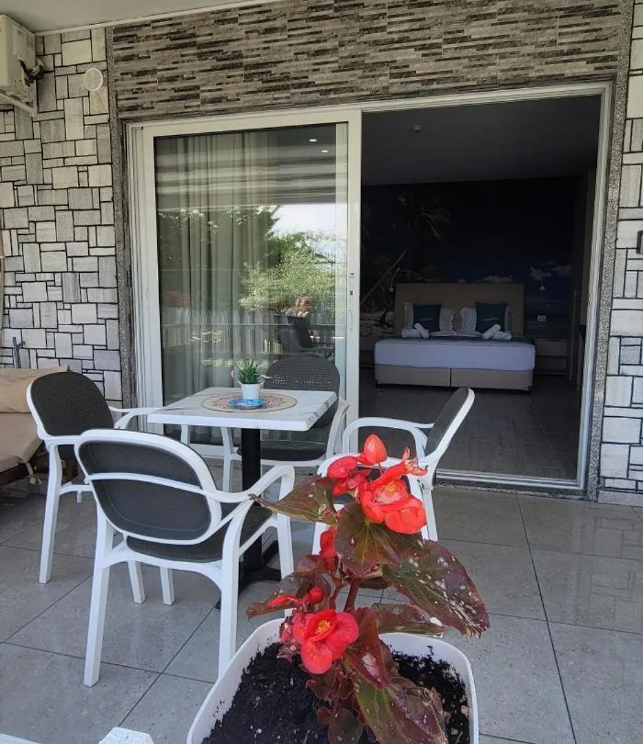 Suncoast Rooms Port Side Sarandë